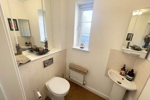 undefined, Highgrove Close, Darlington, DL3