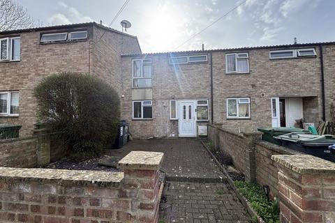 3 bedroom terraced house for sale, Page Close, CALNE
