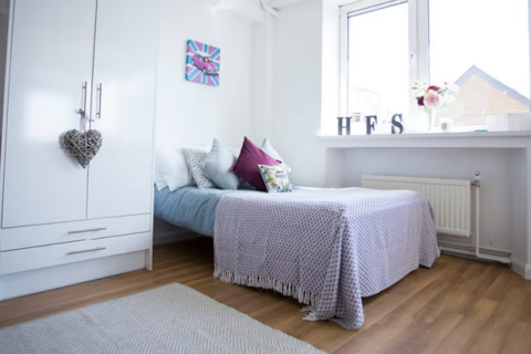 Studio to rent, Portobello Garrow House, 190 Kensal Road, London