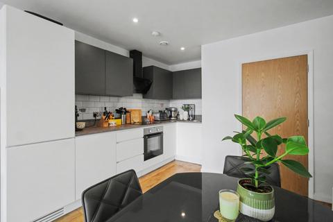 undefined, Farnborough Road,  Farnborough , GU14