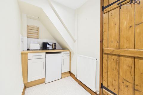 1 bedroom cottage for sale, Damside, Ellel, LA2