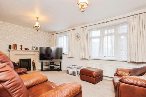 undefined, Russell Close, Tividale, OLDBURY