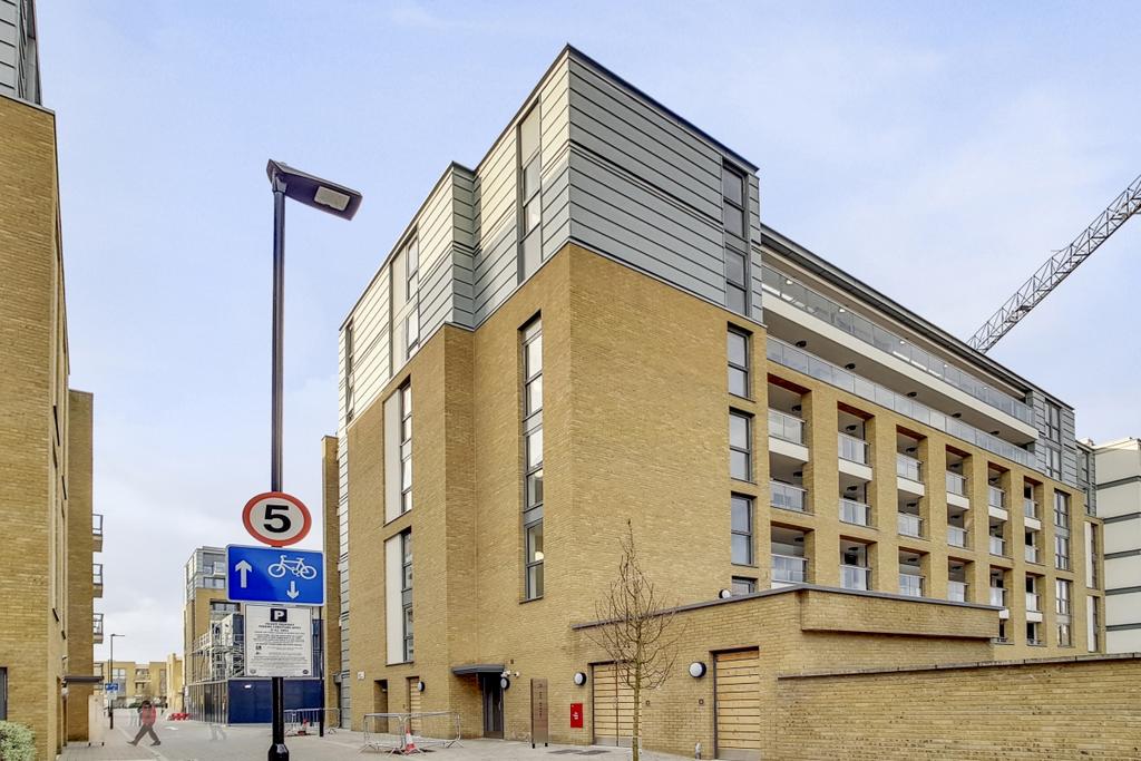 2 Exterior 1