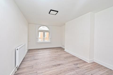 undefined, Upper Union Terrace, Aldershot GU11