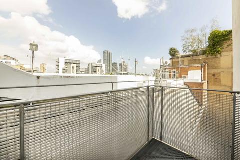 2 bedroom flat to rent, Gee Street, London EC1V