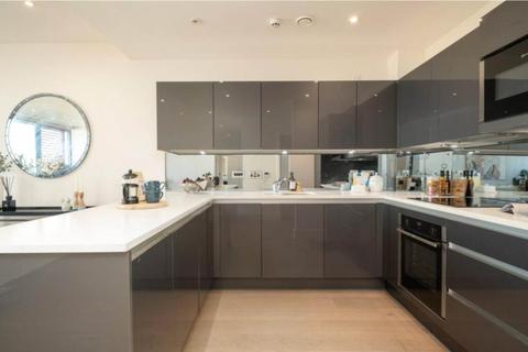 2 bedroom flat to rent, Gwynne Road, London, SW11