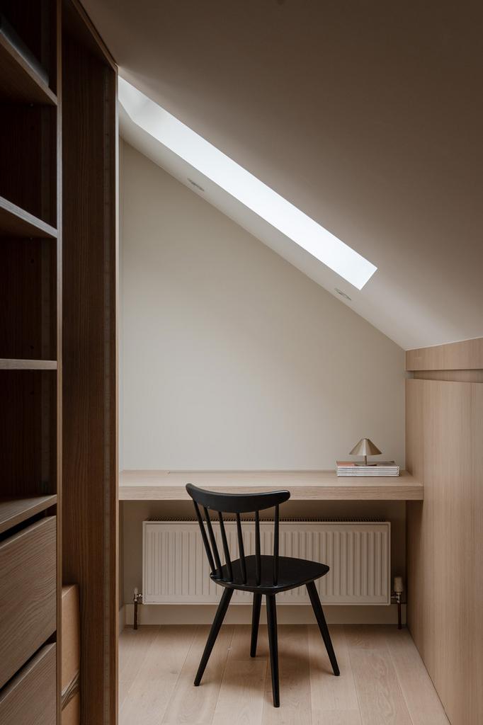 329809 - Dollis Hill Avenue, London NW2 - high ...