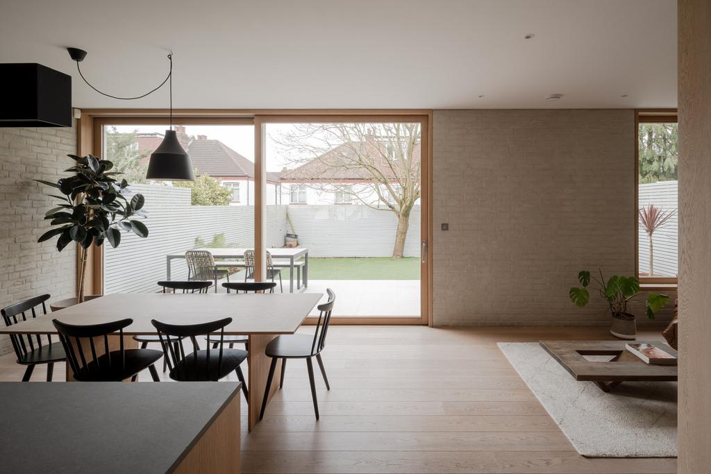 329820 - Dollis Hill Avenue, London NW2 - high ...