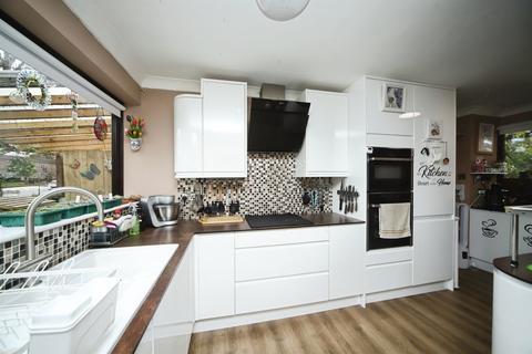 undefined, Lilac Close, Taunton