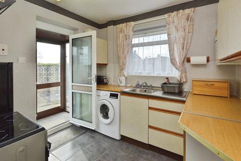 undefined, High View, Deanshanger, Milton Keynes