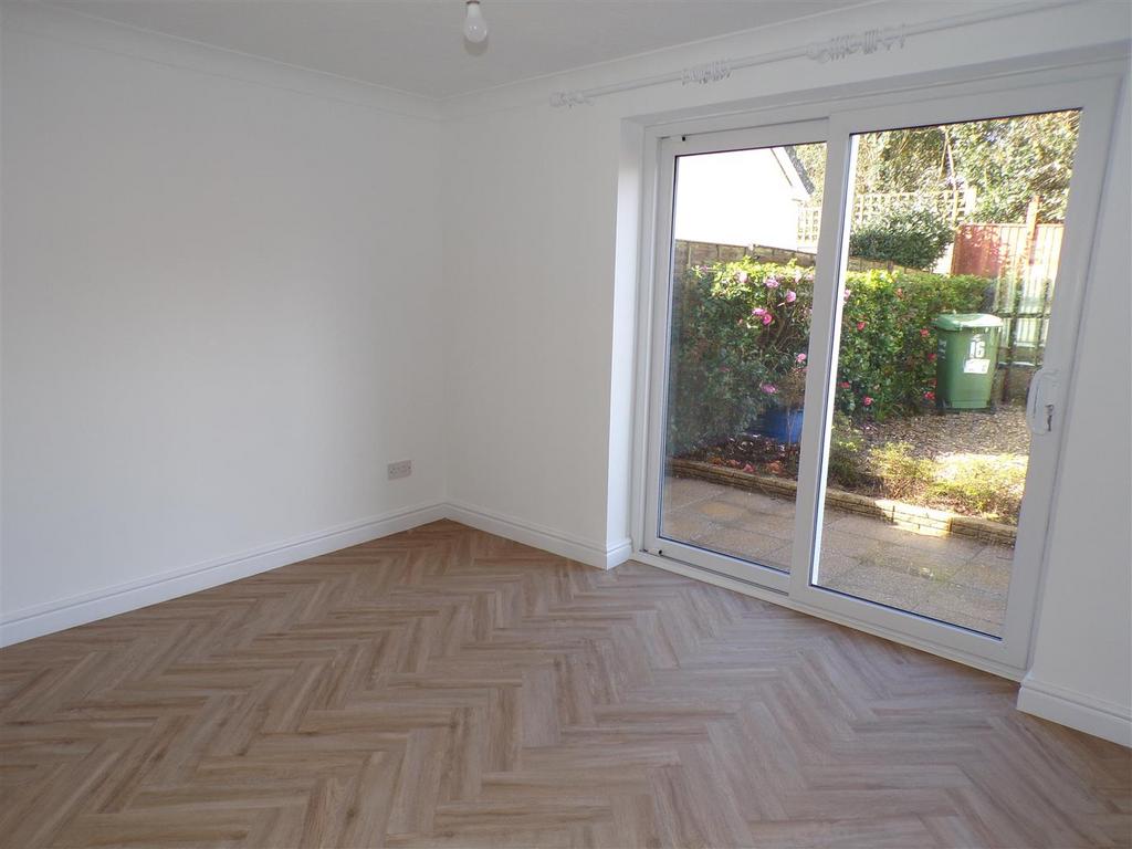 Dining Room.JPG