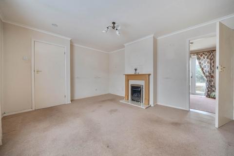 undefined, Queens Crescent, Clapham
