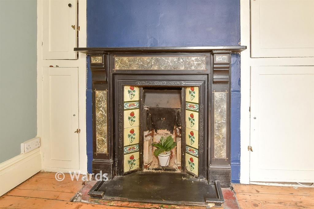 Internal Feature