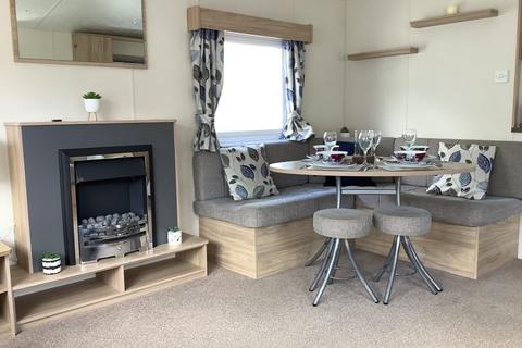 2 bedroom park home for sale, Marlie Holiday Park – Kent