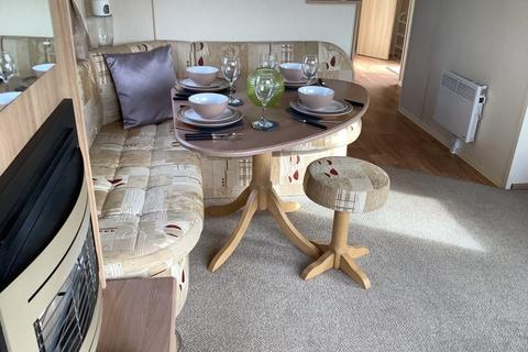 2 bedroom park home for sale, Marlie Holiday Park – Kent