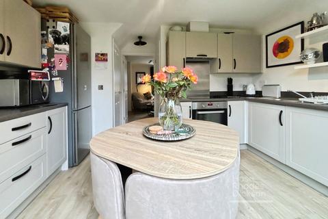 2 bedroom semi-detached house for sale, Wintergreen Gardens, Newport, Isle of Wight