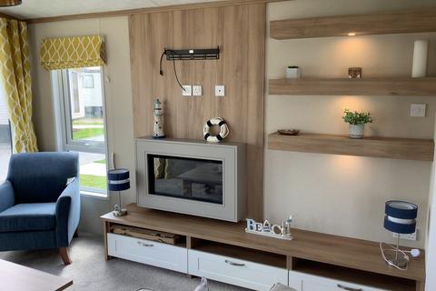 2 bedroom park home for sale, Marlie Holiday Park – Kent
