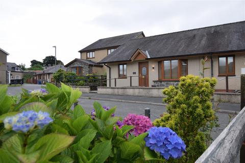 2 bedroom bungalow for sale, Moel Gwyl, Ffestiniog, Blaenau Ffestiniog