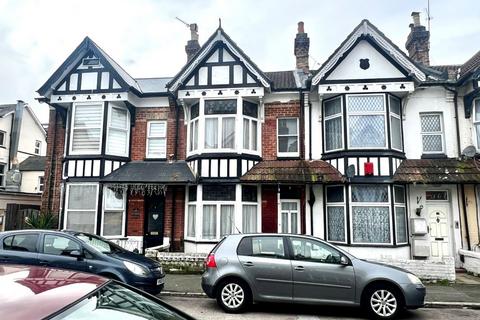 3 bedroom terraced house for sale, 3 Salisbury Road, Bournemouth, Dorset, BH1 4EN
