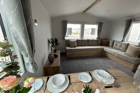 undefined, New Beach Holiday Park – Kent
