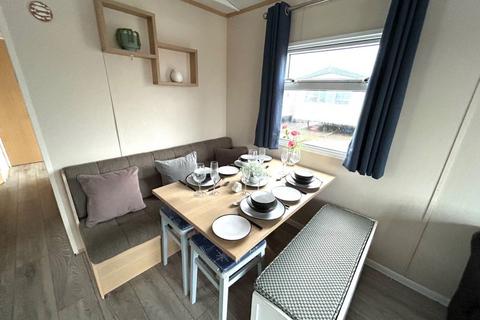 undefined, New Beach Holiday Park – Kent