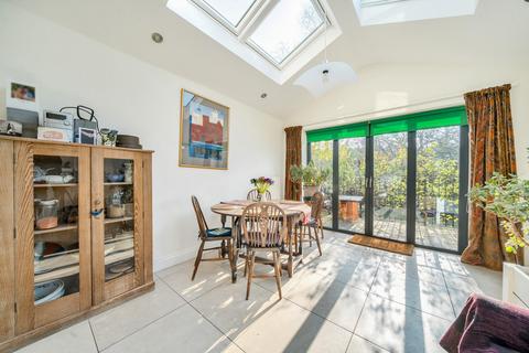 undefined, Kestrel Avenue, Herne Hill, London, SE24