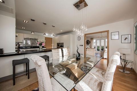 2 bedroom apartment for sale, Little Trodgers Lane, Mayfield