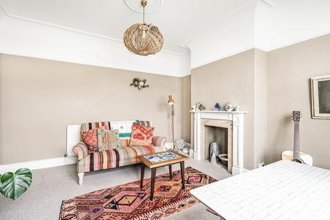 3 bedroom semi-detached house for sale, The Gardens, West Harrow Village