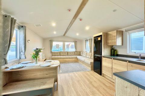 undefined, Oaklands Holiday Park – Essex