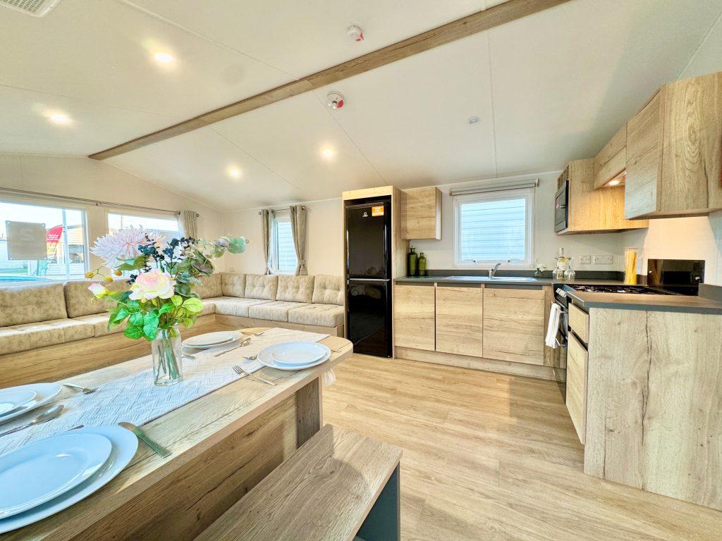 Willerby Midhurst 2024 Car0064260 126460282.jpeg