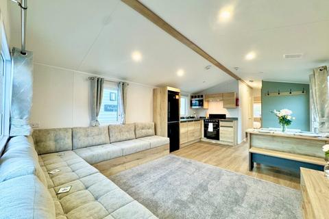 undefined, Oaklands Holiday Park – Essex