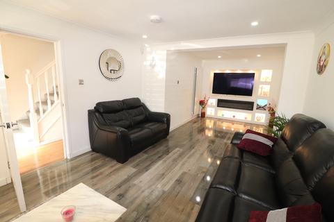 undefined, Swallow Dale, Basildon, SS16