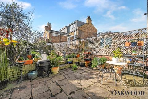 undefined, Dynevor Road, London, N16