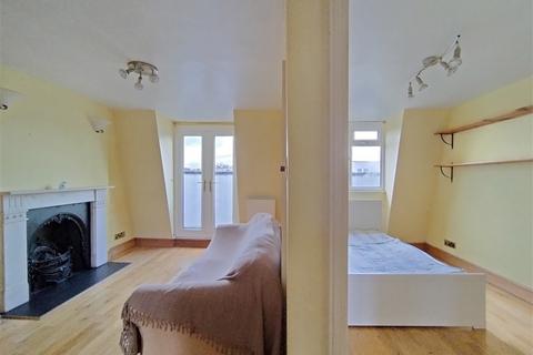 1 bedroom flat for sale, Jackson Road, London