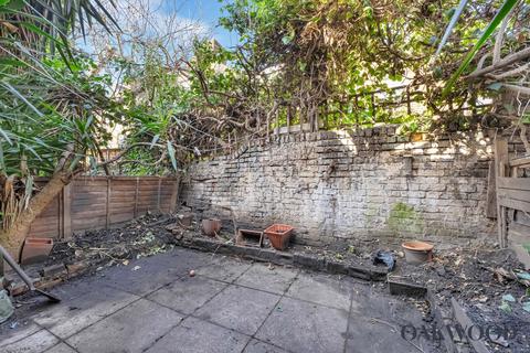 undefined, Pellerin Road, London, N16