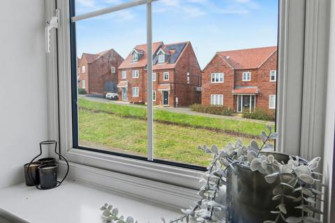 3 bedroom end of terrace house for sale, Longdon Crescent, Banbury