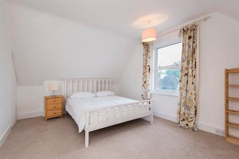 1 bedroom flat to rent, Fassett Road, Kingston upon Thames, KT1