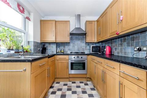 undefined, Waldegrave Road, Teddington TW11