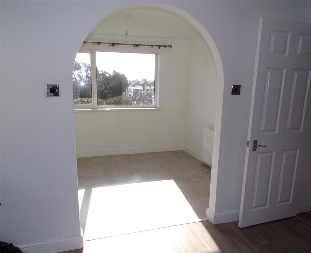 Archway.JPG