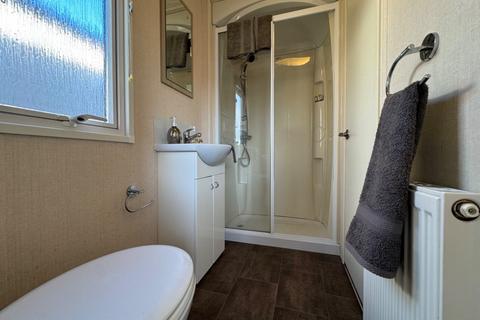 2 bedroom park home for sale, Pevensey Bay Holiday Park – Sussex