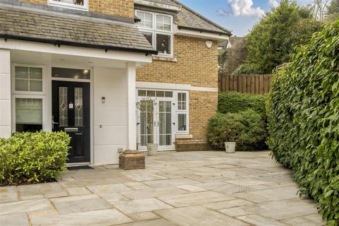 undefined, Manor Place, Kingswood, Surrey
