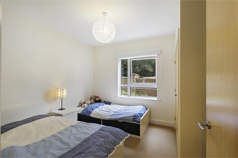 undefined, Rosse Gardens, Desvignes Drive, London, SE13