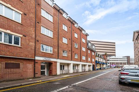 2 bedroom flat to rent, The Elms, John Street, Luton LU1