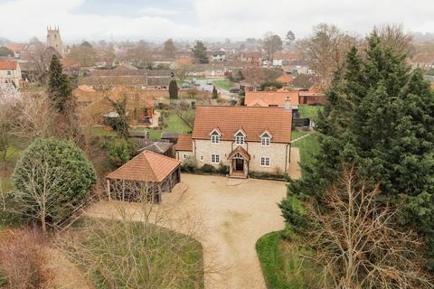 3 bedroom detached house for sale, Country Cottage Charm in Feltwell