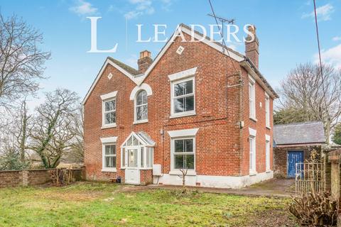 1 bedroom detached house to rent, Spurlings Road, PO17