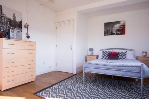 Studio to rent, Surrey Quays Landale House, 101 Lower Road, London