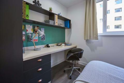 undefined, Blackhorse Lane