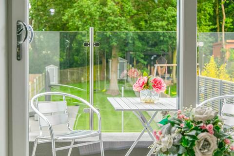 undefined, London Hill, Rayleigh SS6