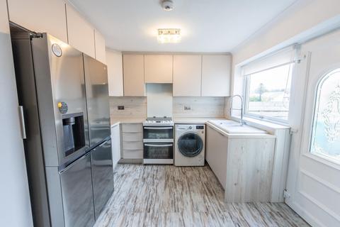 undefined, Glenview Crescent, Moodiesburn, G69 0JR