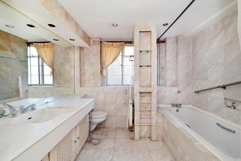 3 bedroom flat for sale, Hamilton Court, Maida Vale, W9